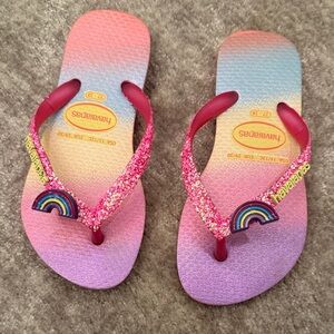 Havaianas Kids Gradient Rainbow Flip Flops - Pink and Blue